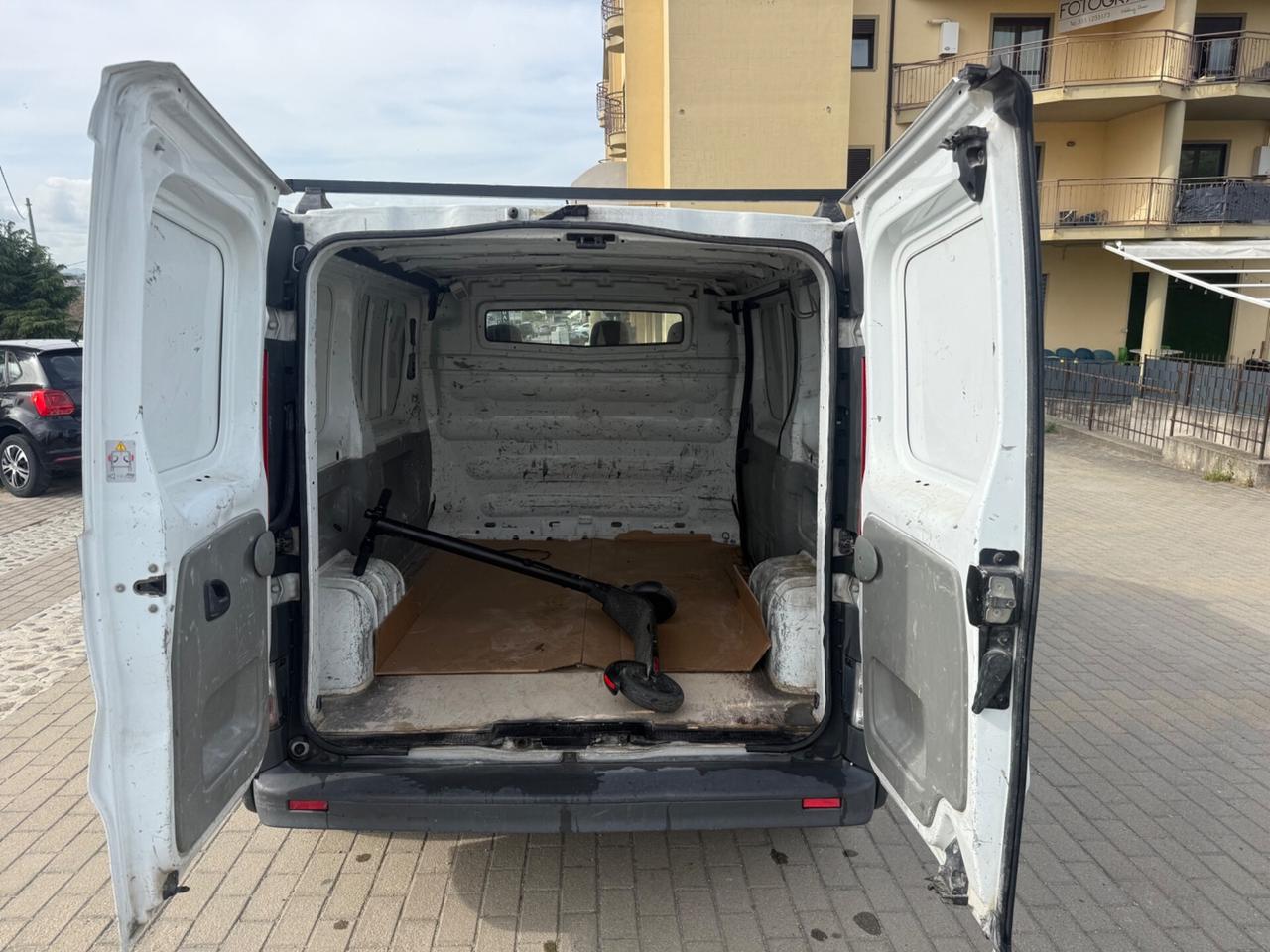 Opel vivaro