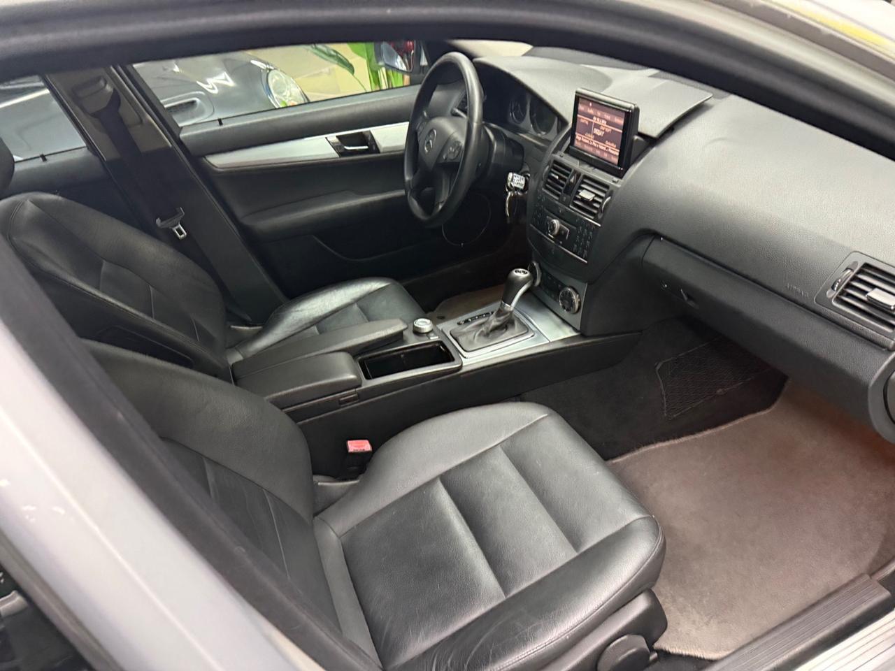 Mercedes-benz C 220 CDI S.W. Avantgarde cambio automatico full