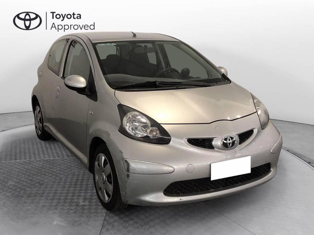 Toyota Aygo 5 Porte 1.0 VVT-i Sol