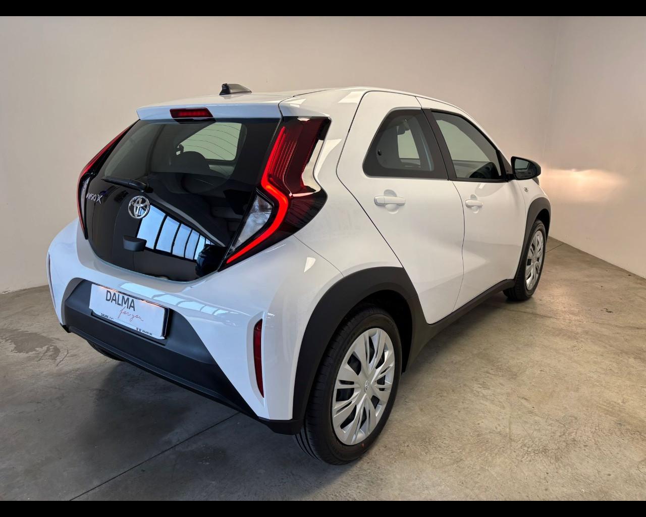 TOYOTA Aygo X - Aygo X 1.0 Active 72cv