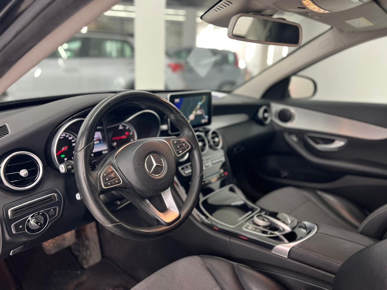 Mercedes-benz C 220 d Auto Premium