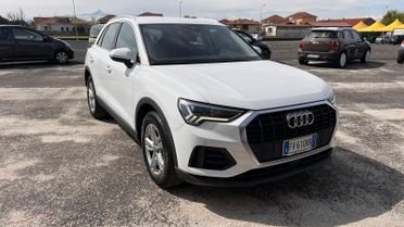 Audi Q3 2.0 TDI 150 CV S tronic line Edition