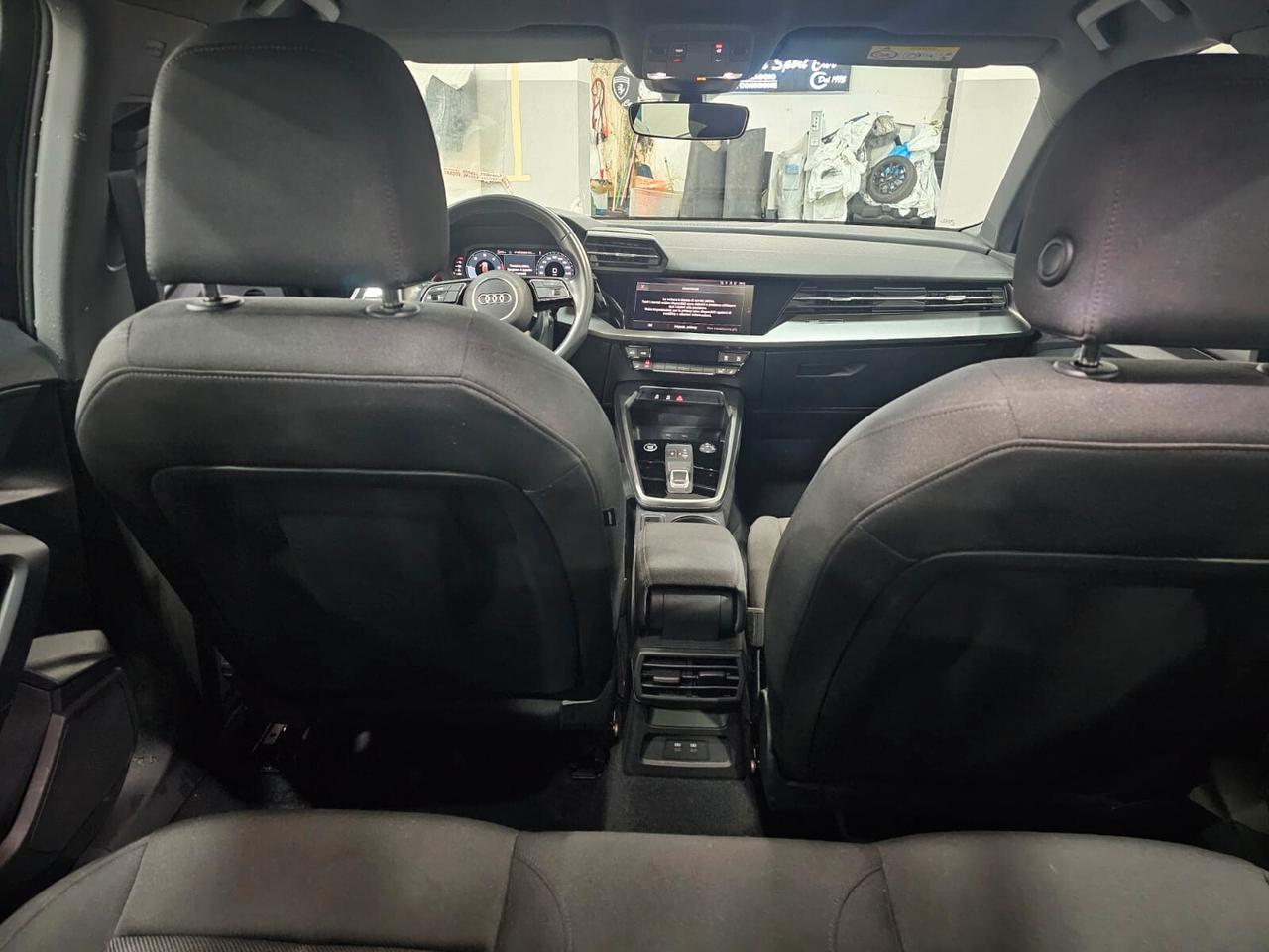 NUOVA AUDI A3 SPORTBACK S-LINE 35 TDI 150CV S-TRONIC IDENTITY BLACK