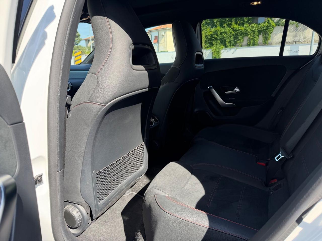 Mercedes-Benz A 180 180 D AMG Line Premium #10440