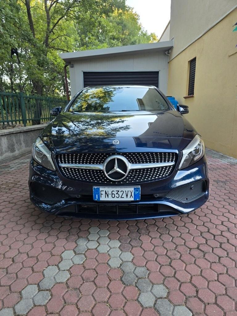 Mercedes-benz A 180 d Premium AMG