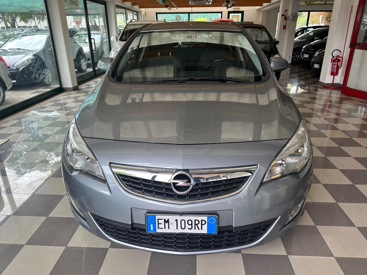 Opel Astra 1.7 CDTI 110CV 5 porte Cosmo