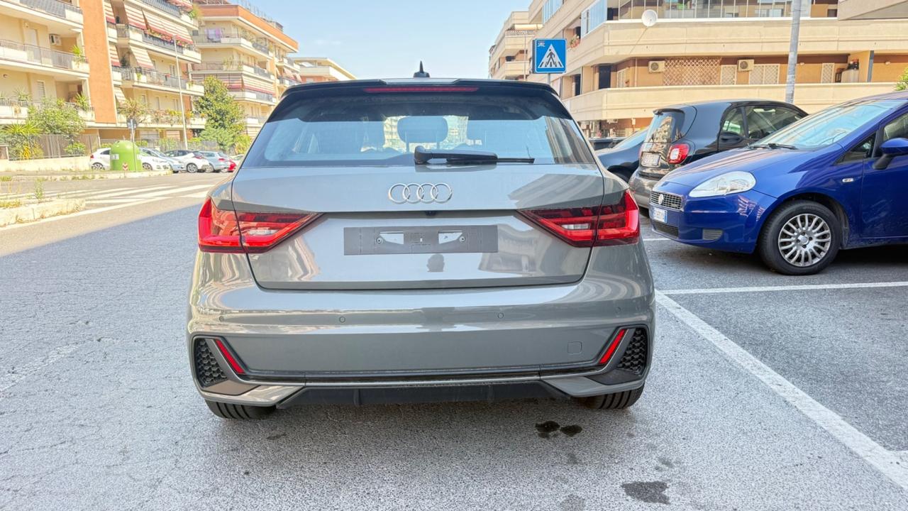Audi A1 SPB 30 TFSI S tronic line edition LED NAVI KAMERA COCKPIT PDC BLUETOOTH CERCHI 17