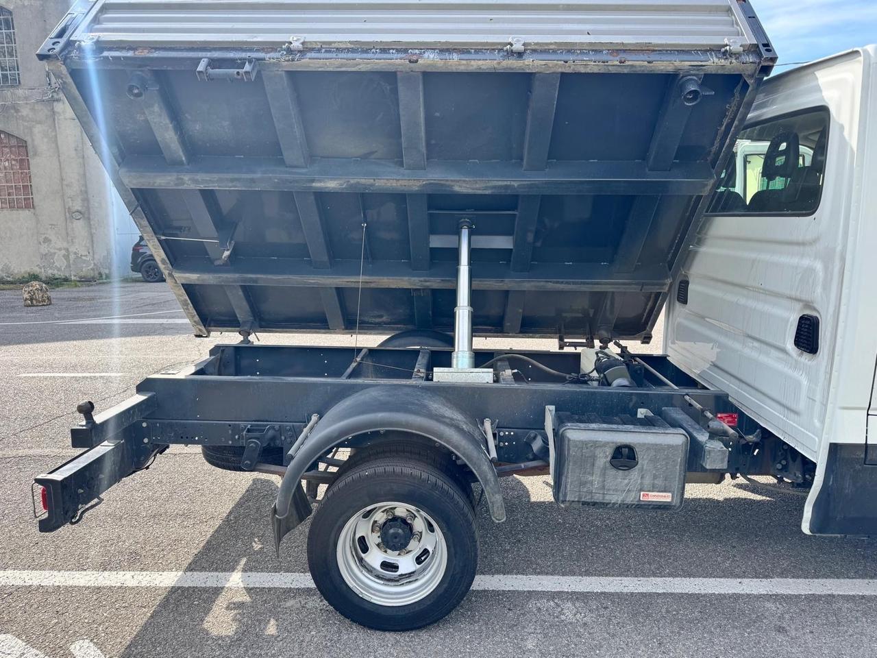 Iveco Daily 35C12 BTor 2.3 HPT PC-RG Cabinato + iva