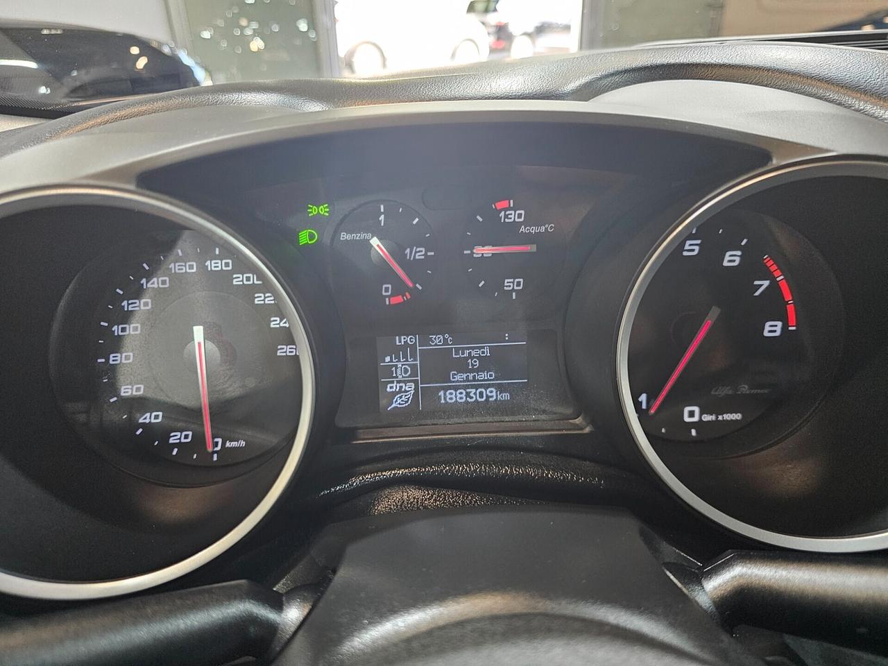 Alfa Romeo Giulietta 1.4 Turbo 120 CV GPL Super