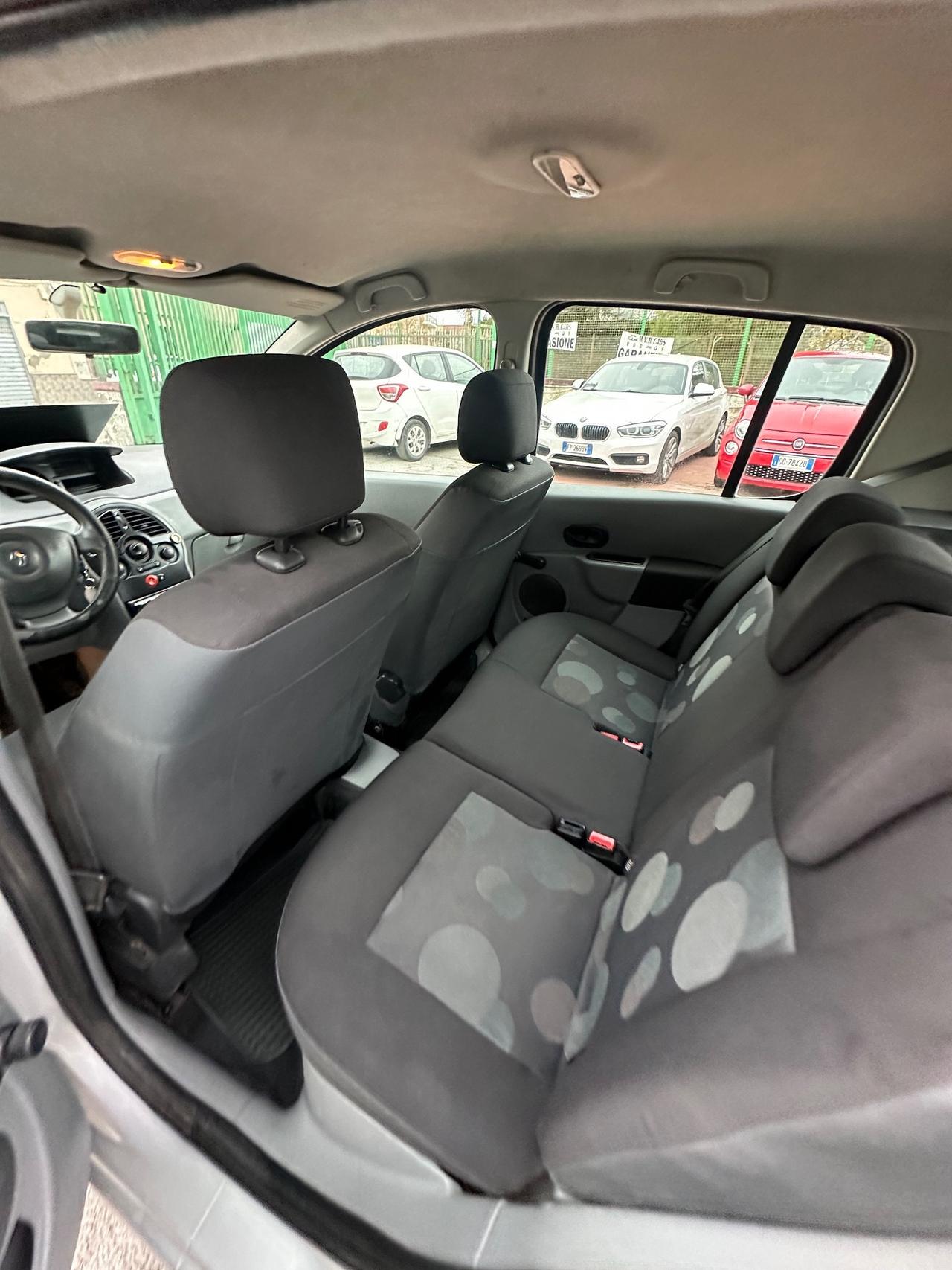 Renault Modus 1.5 dCi 70CV Dynamique