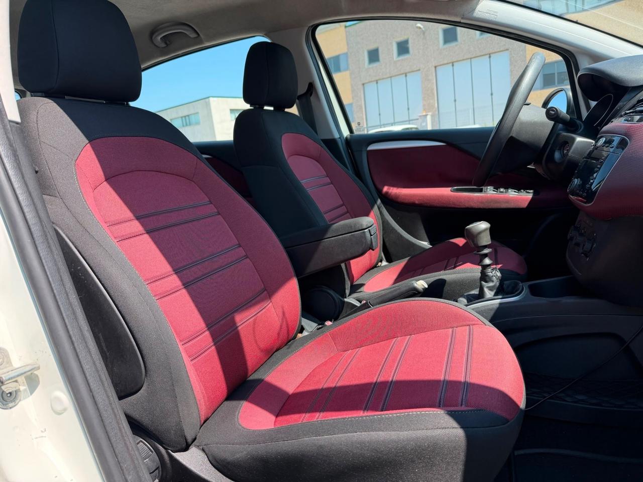 Fiat Punto Evo 1.4 5p Dynamic