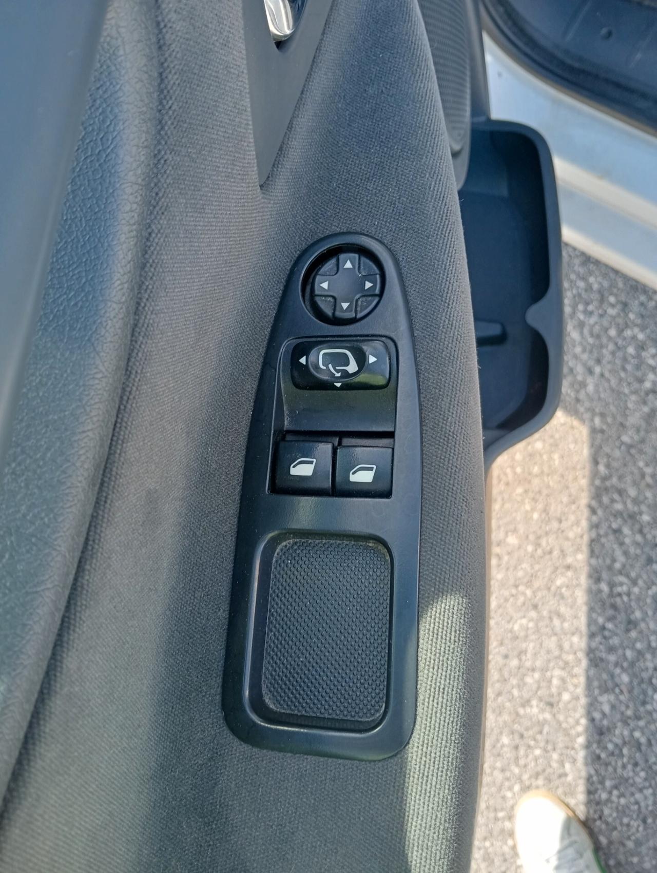 Fiat Scudo 2.0MJET 130CV PASSO LUNGO 9 POSTI VETTURA