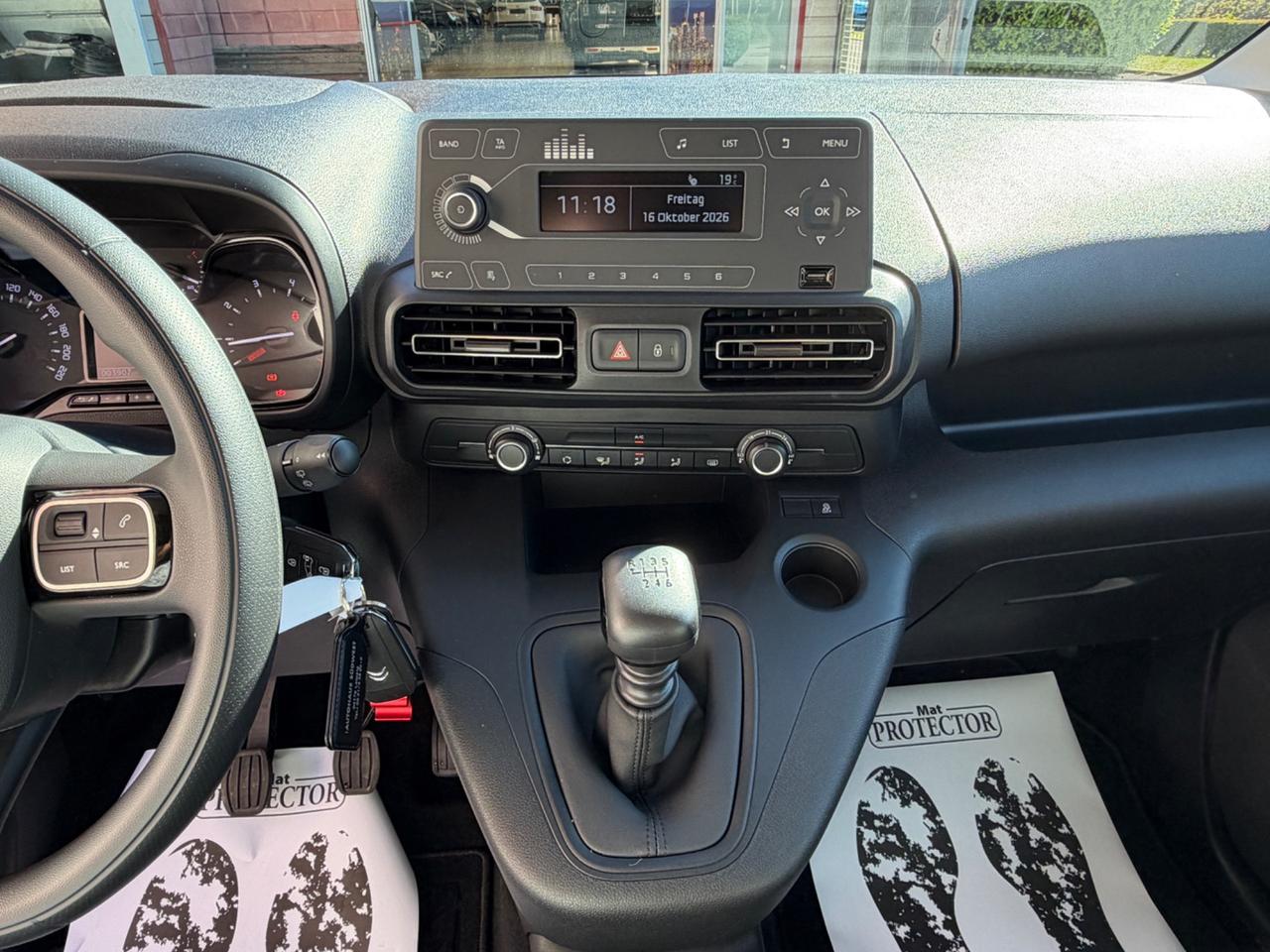 Citroen Berlingo FEEL - SOLO 3.000 KM