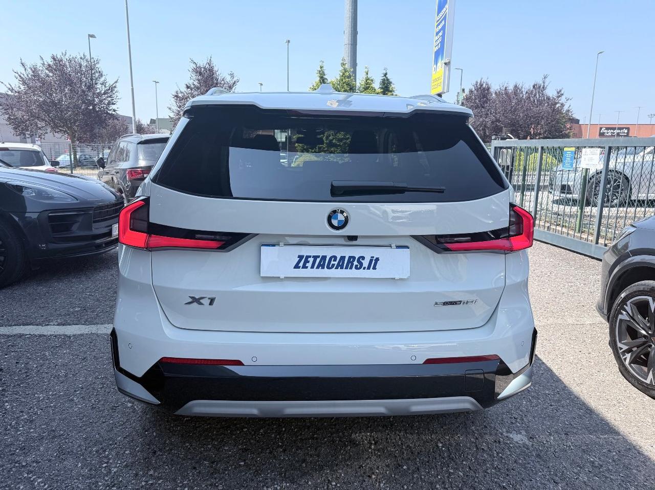 BMW X1 sdrive18i X-Line auto