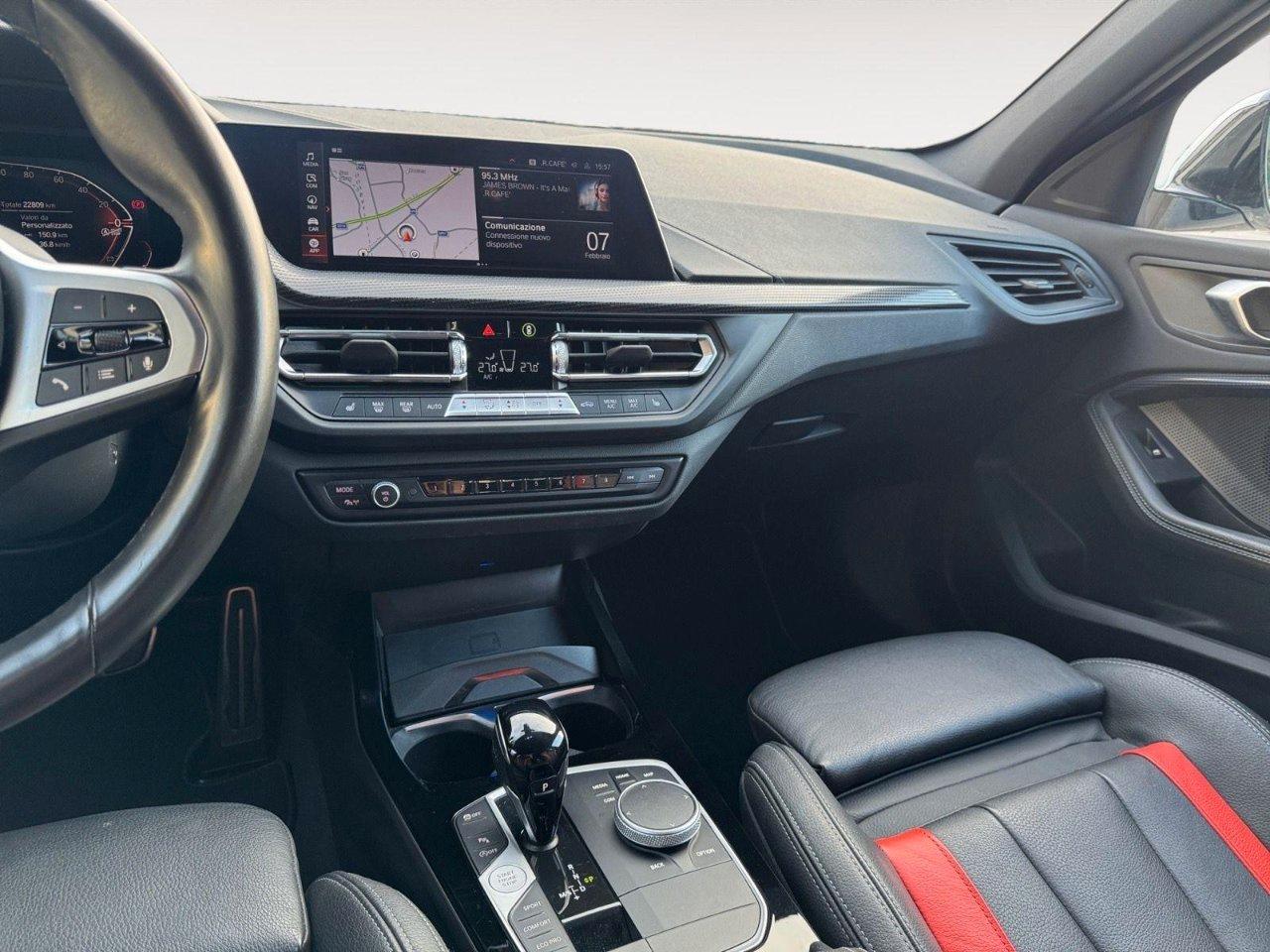 BMW 118 118i ColorVision Edition 136cv auto