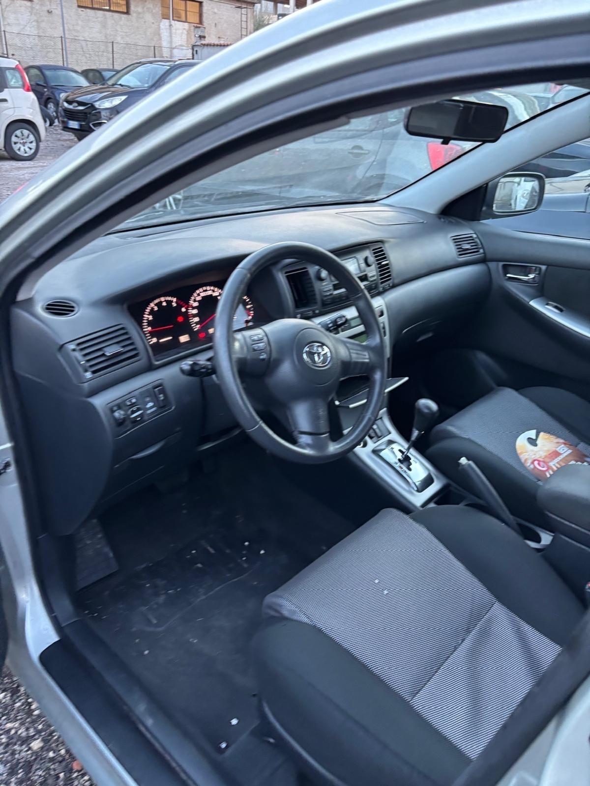 Toyota Corolla 1.4 D-4D M-MT 5 porte ESP