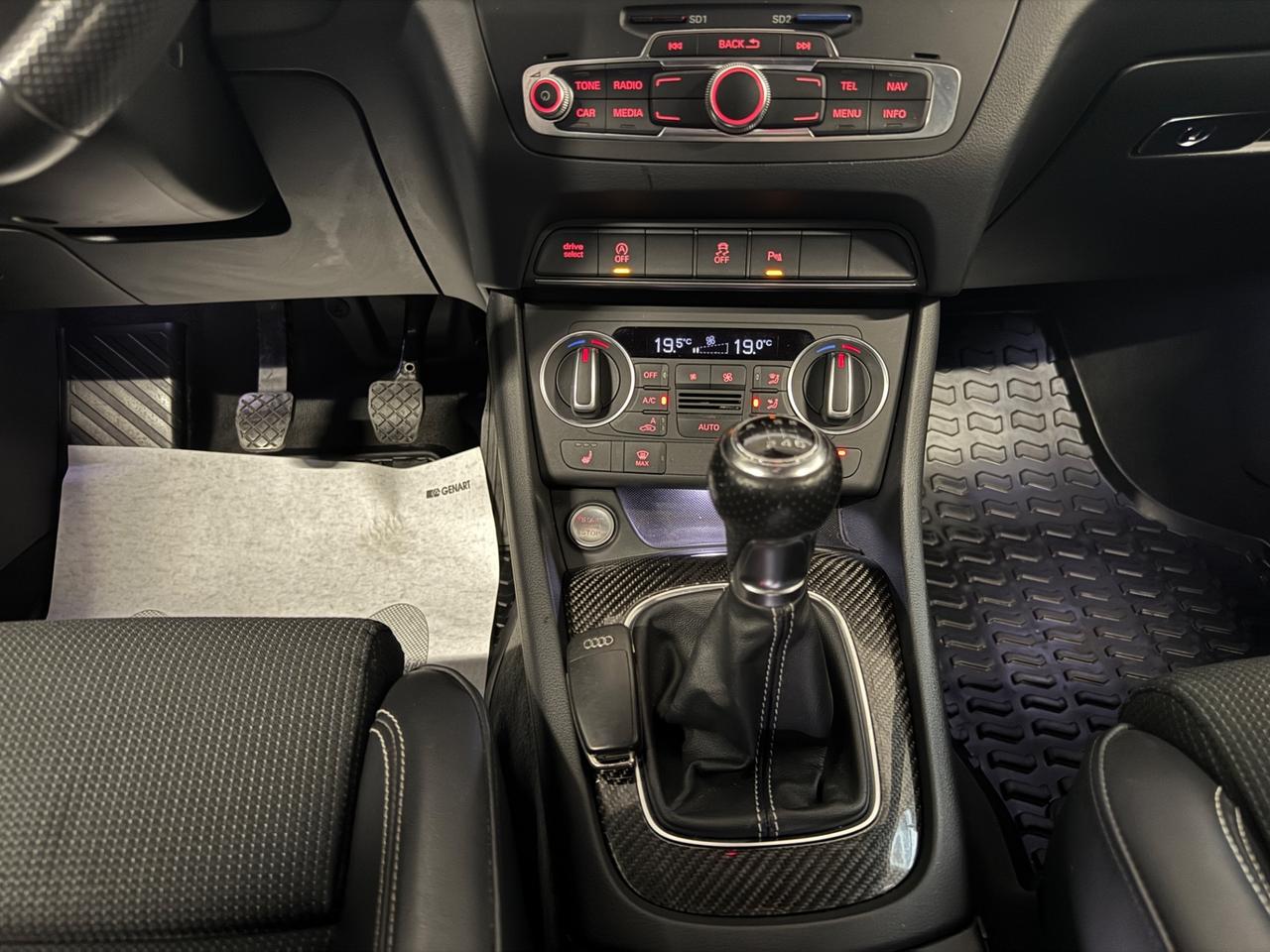 Audi Q3 2.0 TDI 150 CV S line Edition Competition