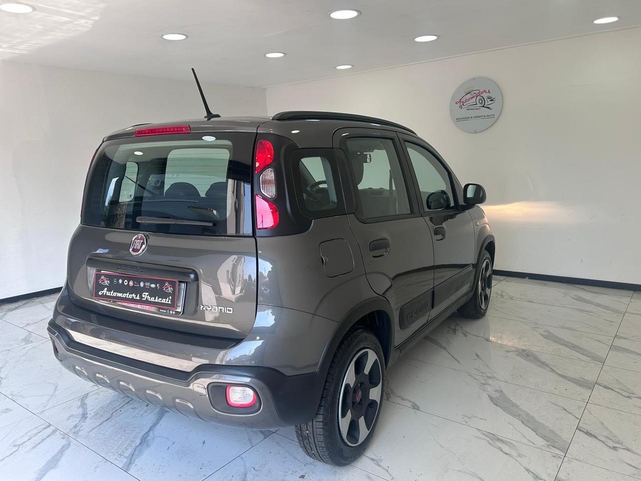 Fiat Panda 1.0 FireFly S&S Hybrid City Cross