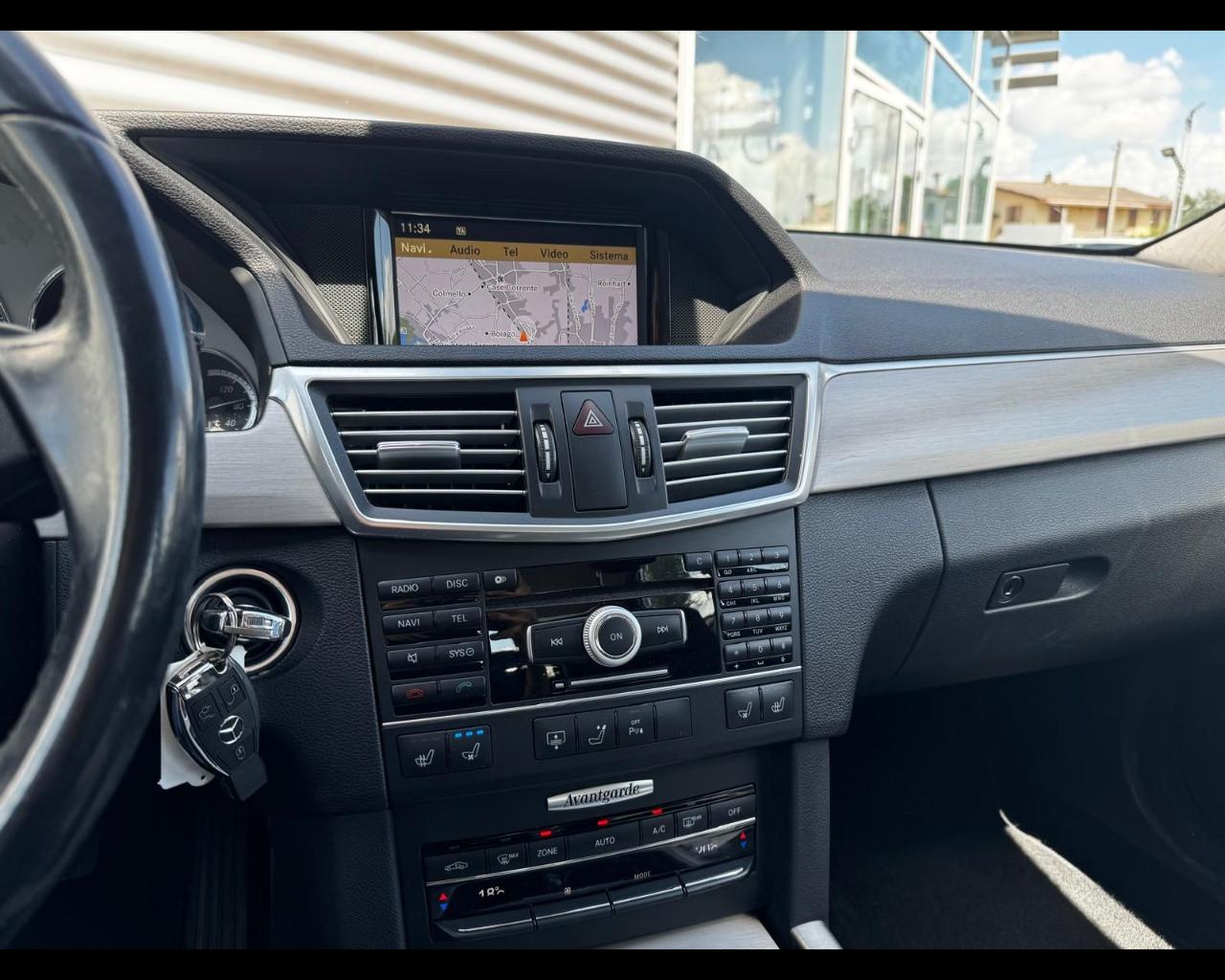 Mercedes-Benz CLASSE E 350 CGI BE AVANTGARDE AUTO