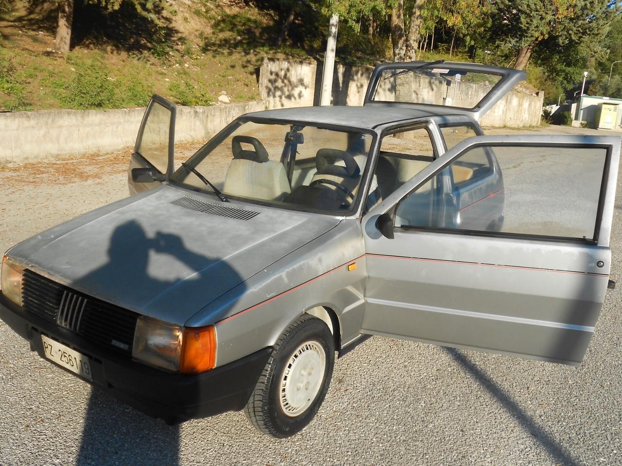 UNO 45 STING 3p(NUOVA:75.338km)5posti,FERMA dal 2006