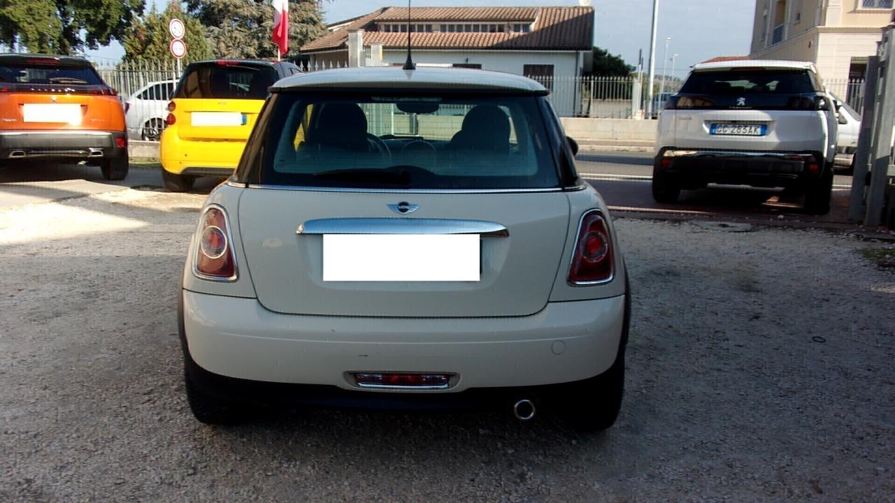 Mini 1.6 16V Cooper D