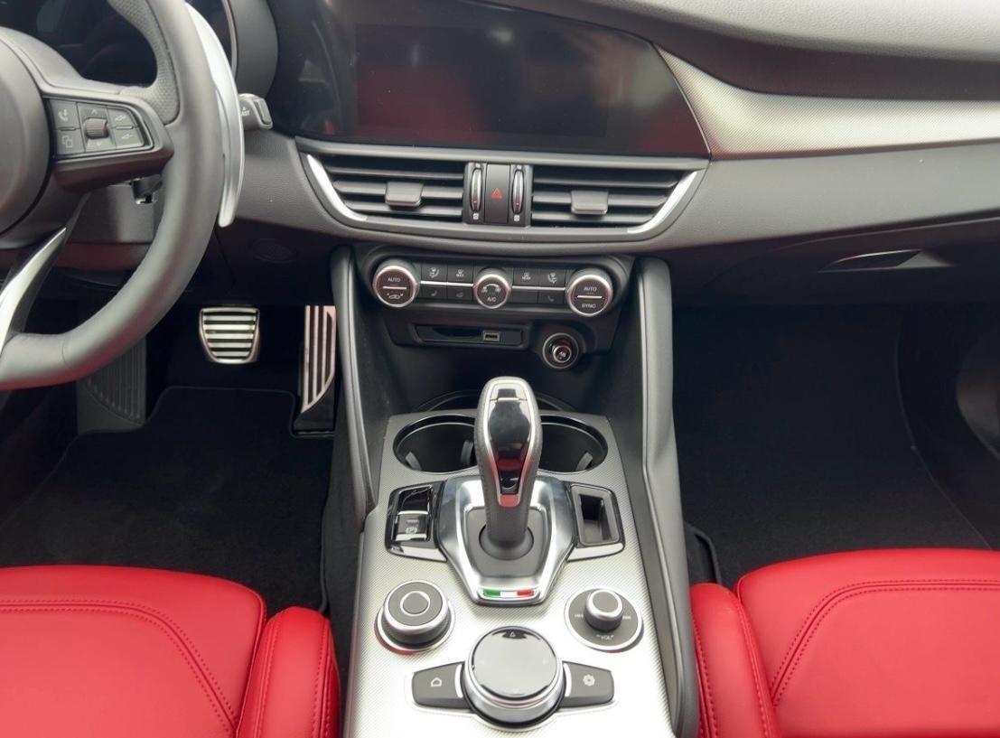 Alfa Romeo Giulia 2.0 Turbo 280 CV Q4 Veloce