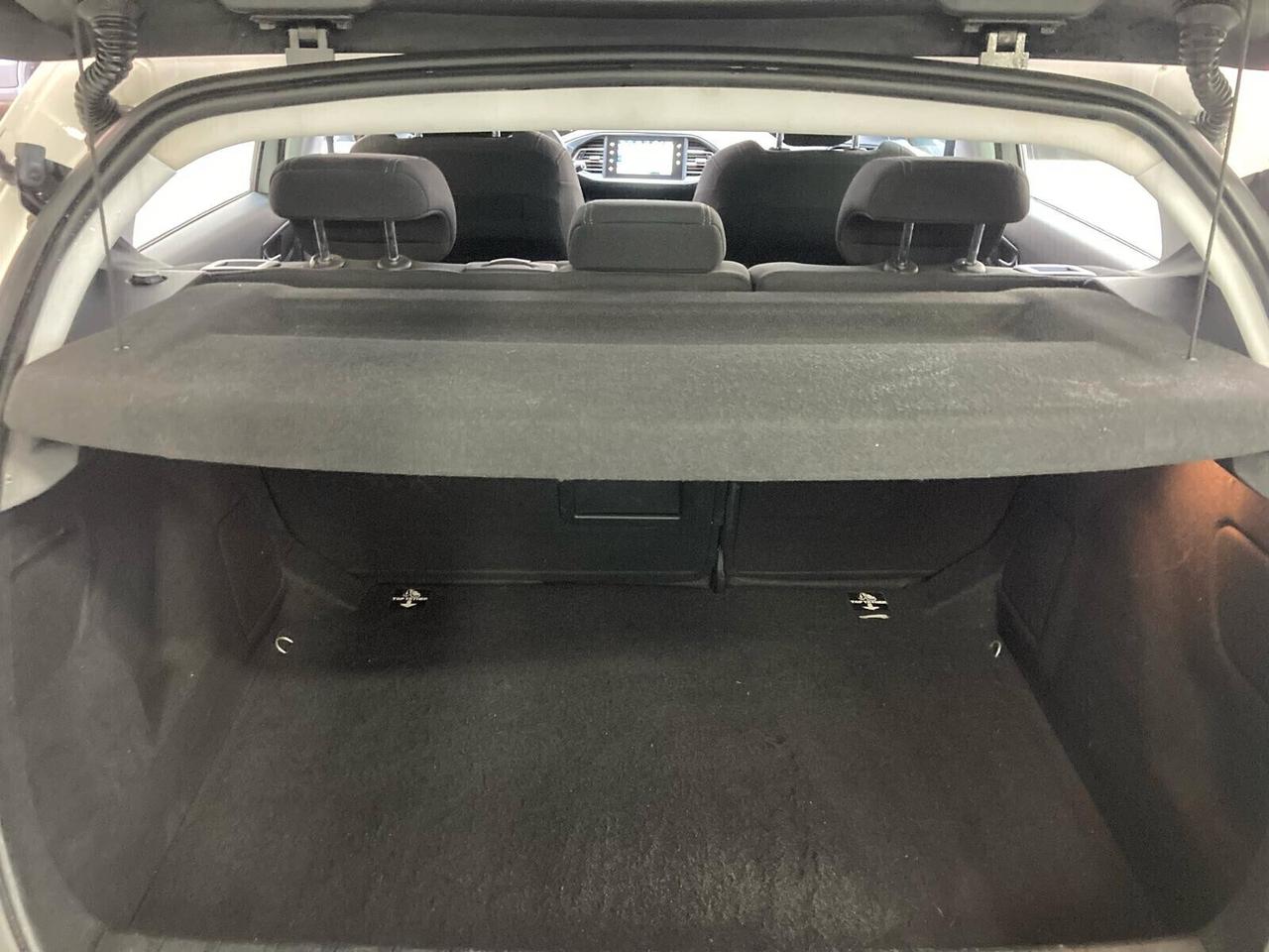 Peugeot 308 1.6 HDi -X NEOPATENTATI- 2014