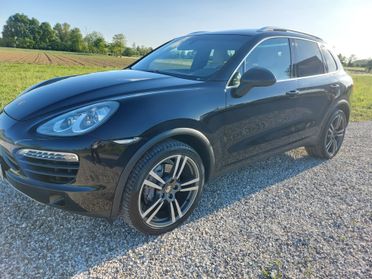 Porsche Cayenne 3.0 Diesel sport tetto apribile