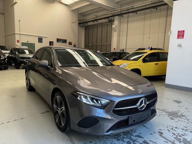 MERCEDES-BENZ A 180 d Automatic Progressive Advanced NAVI+RETR. KM.0