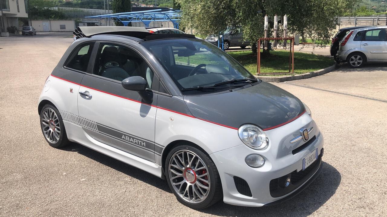 Abarth 500 C 1.4 Turbo T-Jet