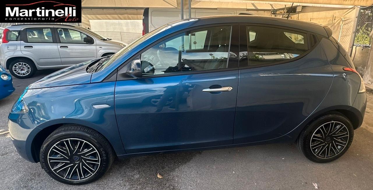 Lancia Ypsilon 1.2 69 CV 5 porte GPL Ecochic Gold