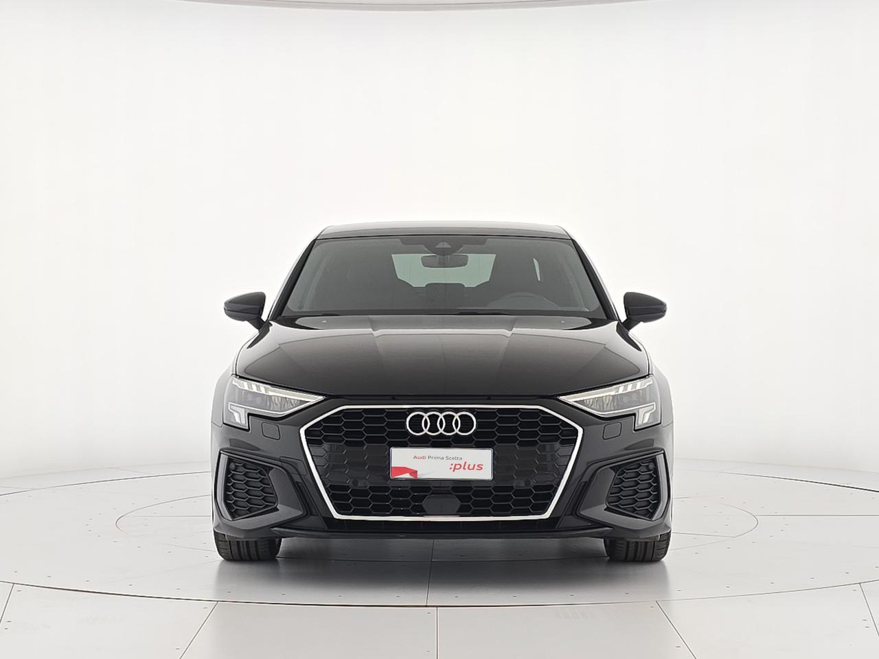 Audi A3 sedan 35 2.0 tdi s line edition s-tronic