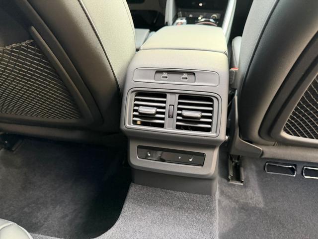 AUDI Q5 TDI 204Cv mHEV+ S tronic quattro S line edition