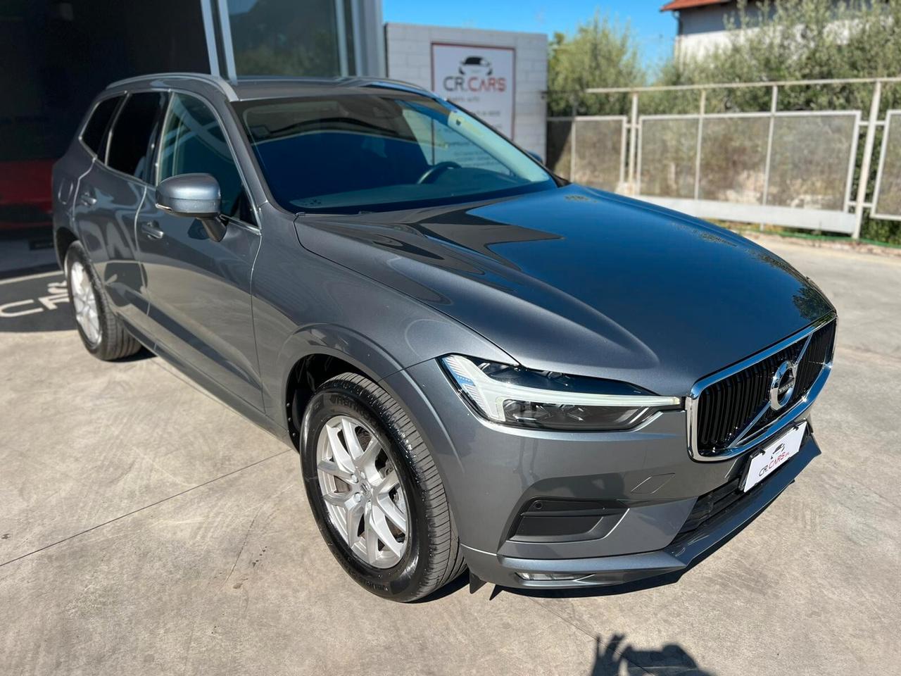 Volvo XC 60 XC60 B4 (d) AWD Geartronic Momentum Pro