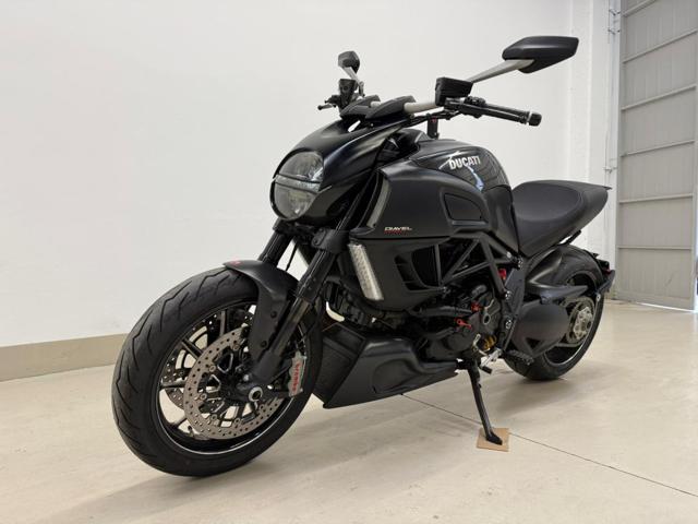 DUCATI Diavel CARBON
