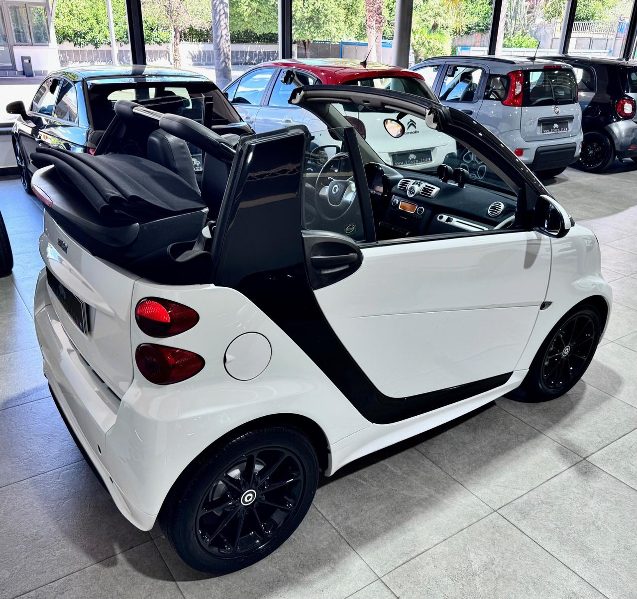 Smart Fortwo Cabrio 800 cdi 54CV Passion