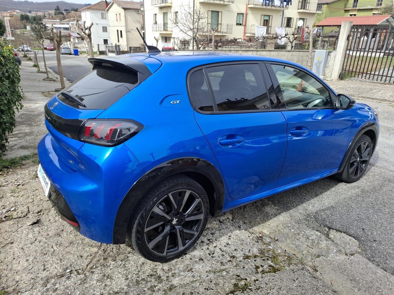 Peugeot 208 PureTech 1.2 GT line 100 cv 2023