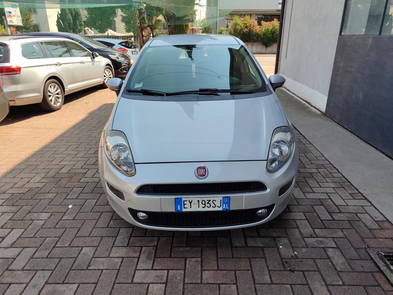 Fiat Punto 1.4 8V 5 porte Easypower Street