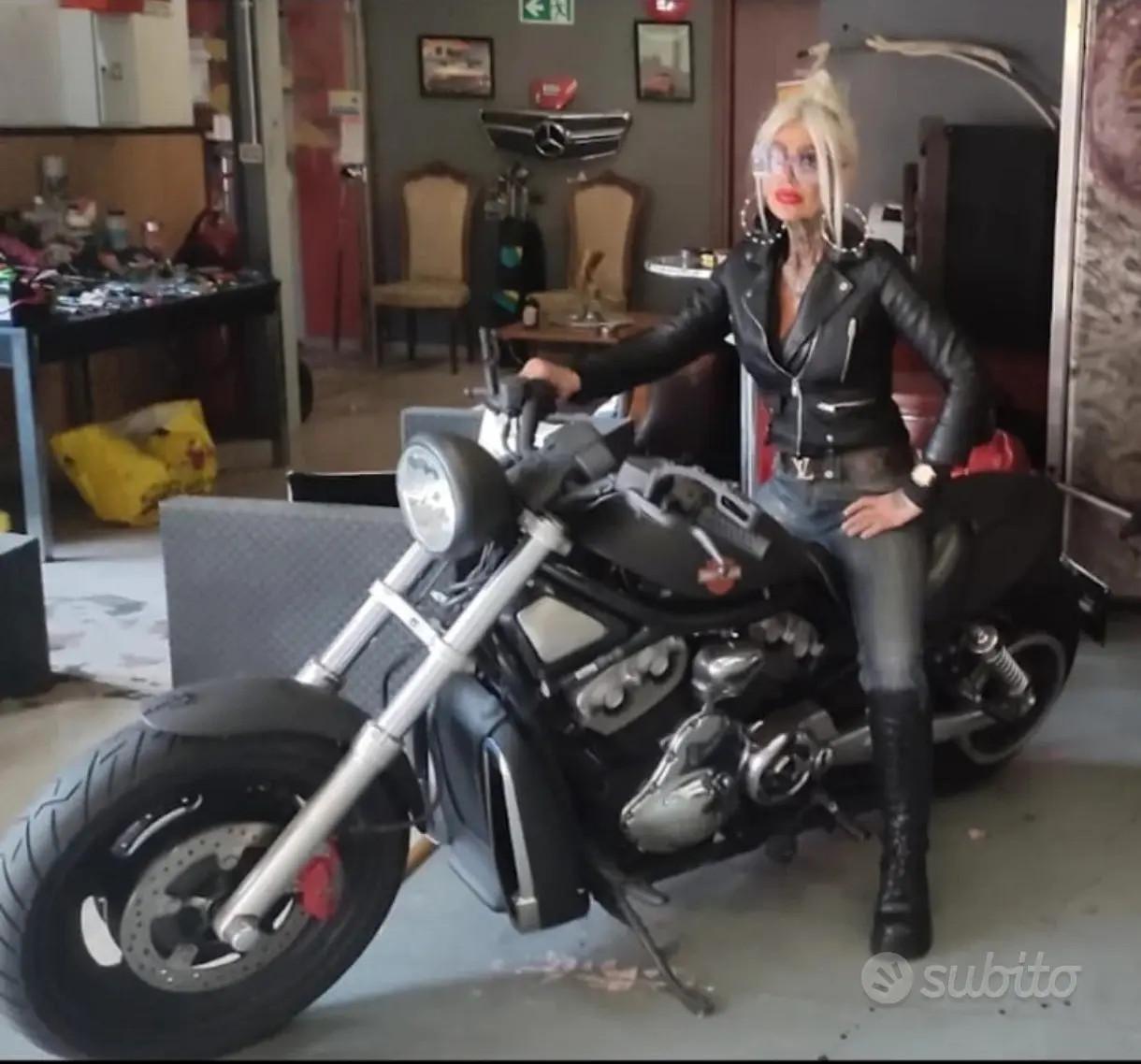 Harley Davidson V- ROD km 15000