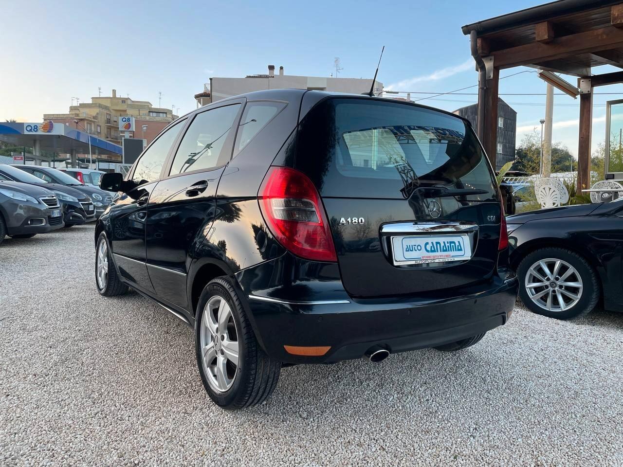 MERCEDES A180 CDI - 2009