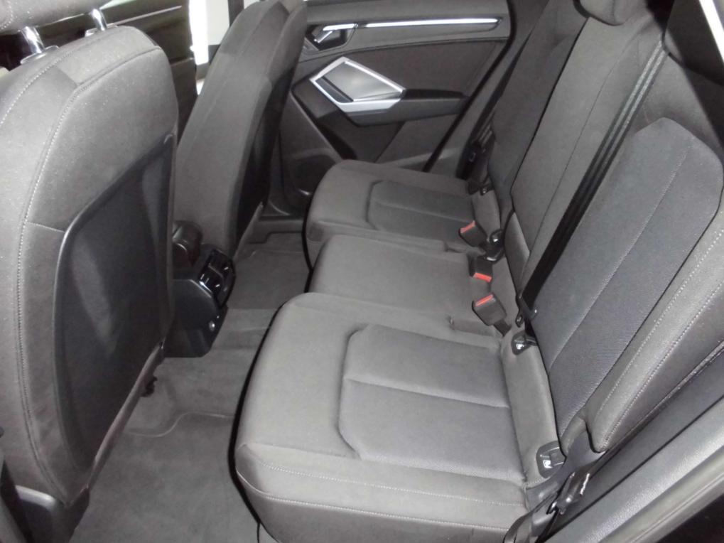 Audi Q3 2.0 TDI 150 CV S tronic Sport