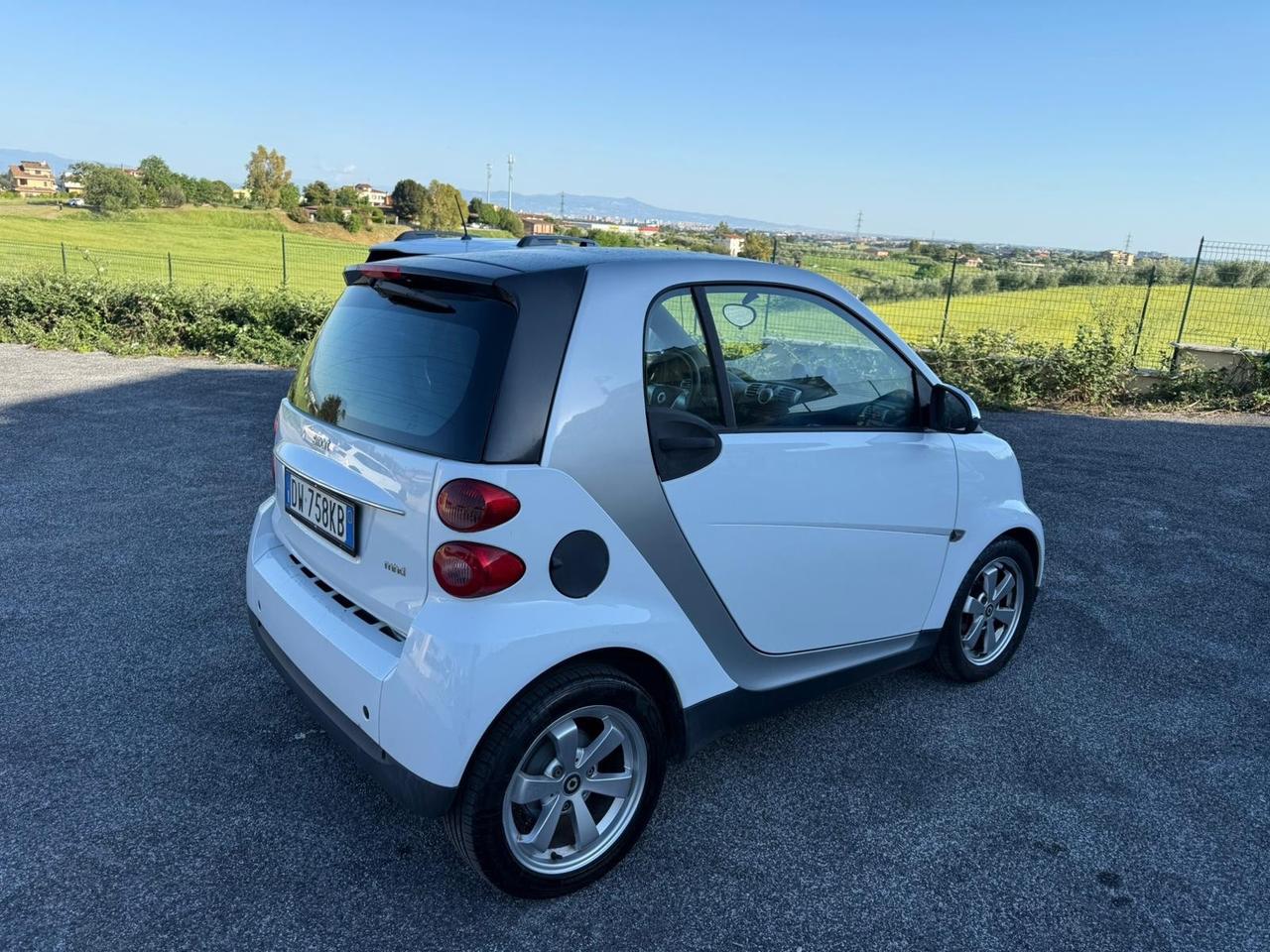 Smart ForTwo 1000 52 kW coupé pure