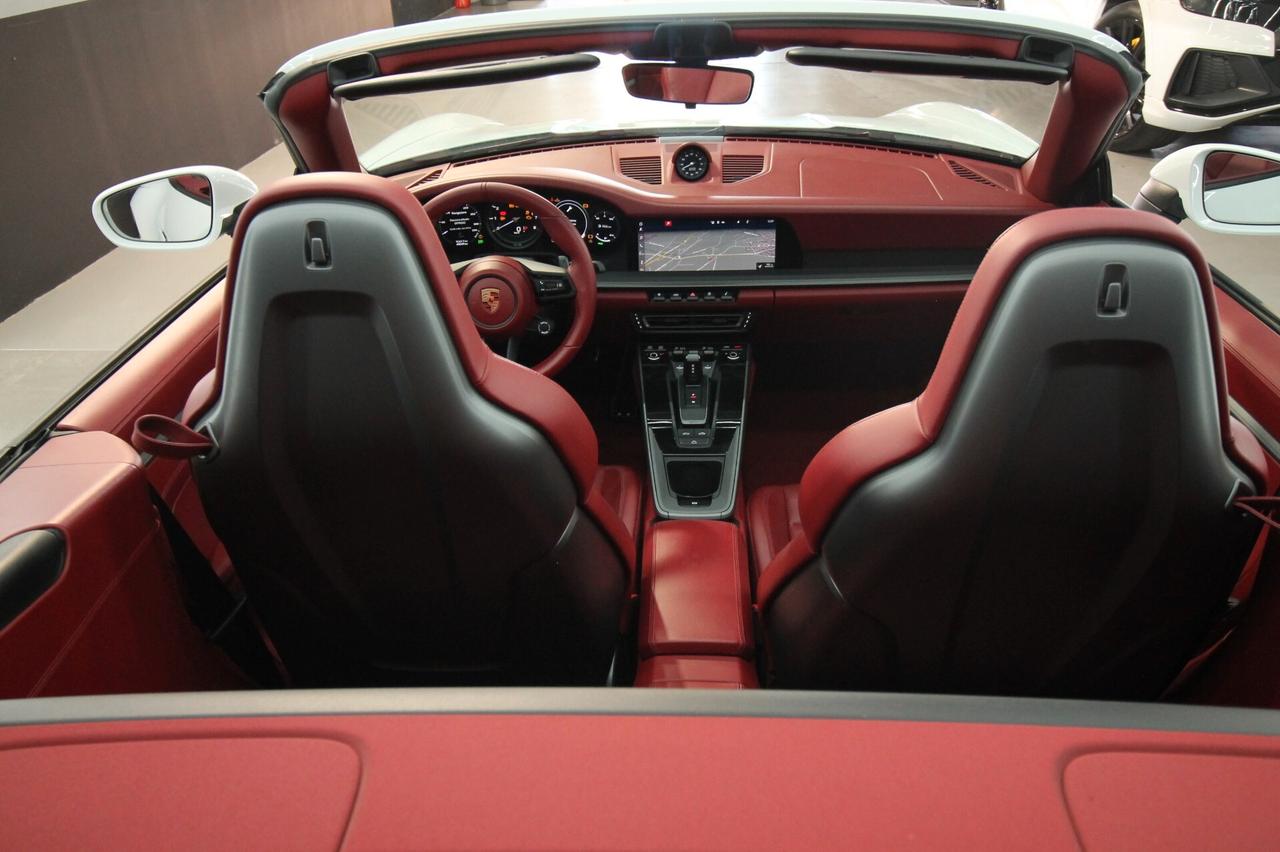 PORSCHE CARRERA 911 CABRIO