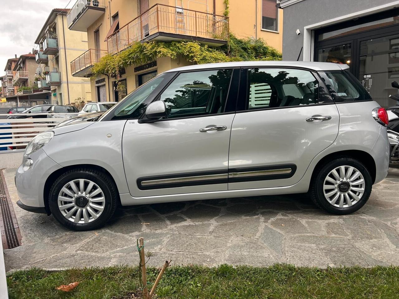 FIAT 500L 1.3 MULTIJET 95cv LOUNGE NEOPATENTATI