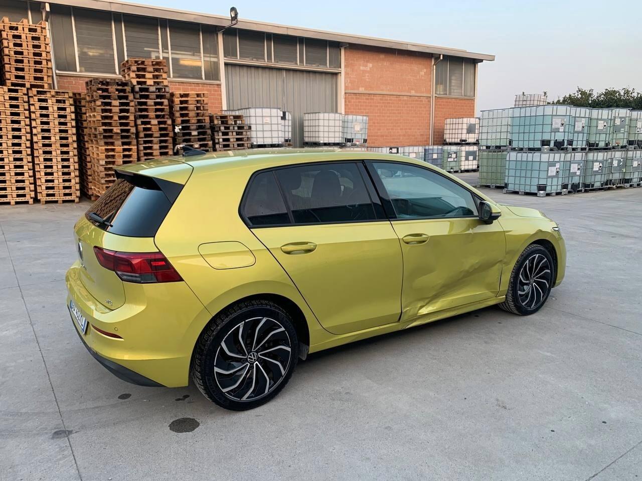 Volkswagen Golf 1.5 eTSI Incidentata EVO ACT DSG Life