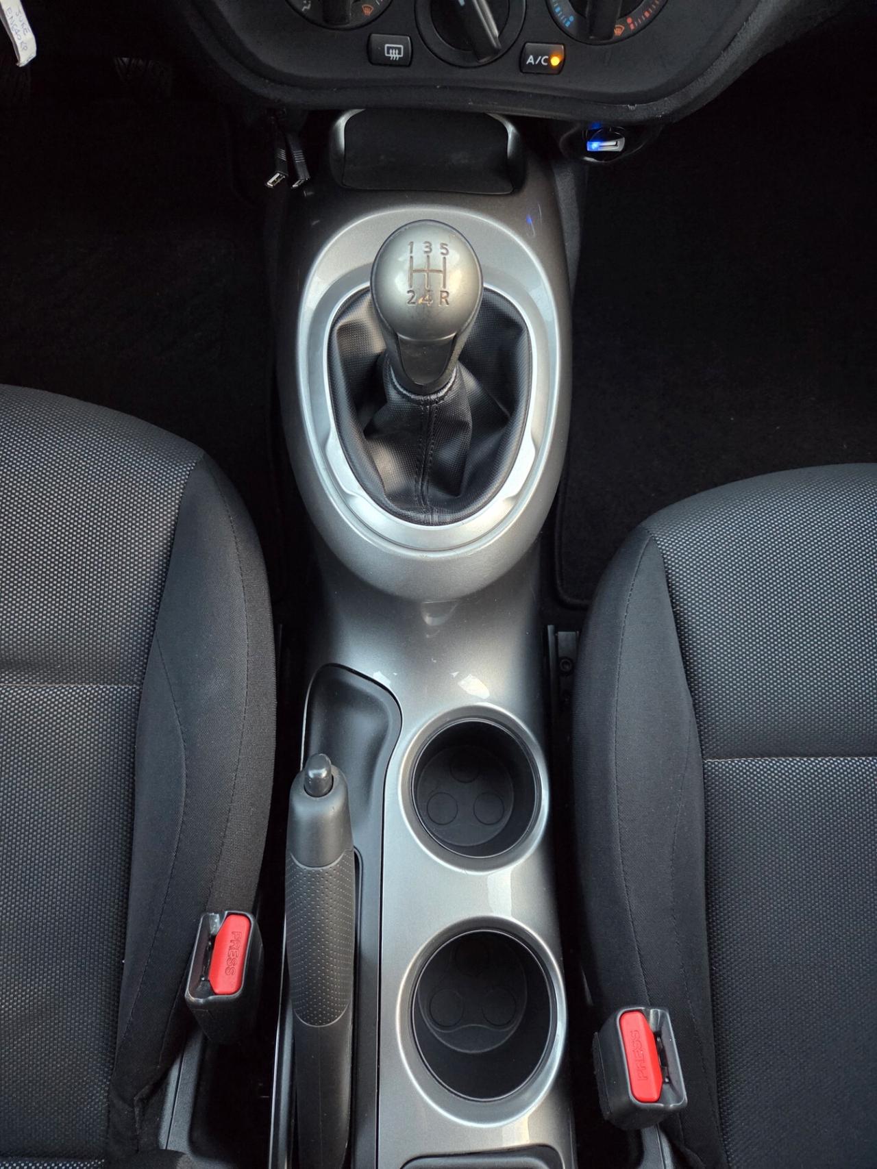 Nissan Juke 1.6 Visia 117cv