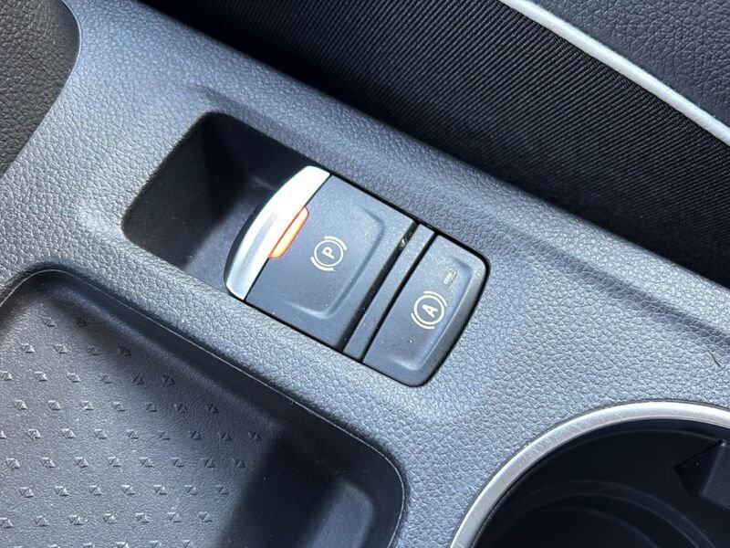 Renault Captur Captur 1.6 E-Tech Plug-in Hybrid Techno 160cv auto
