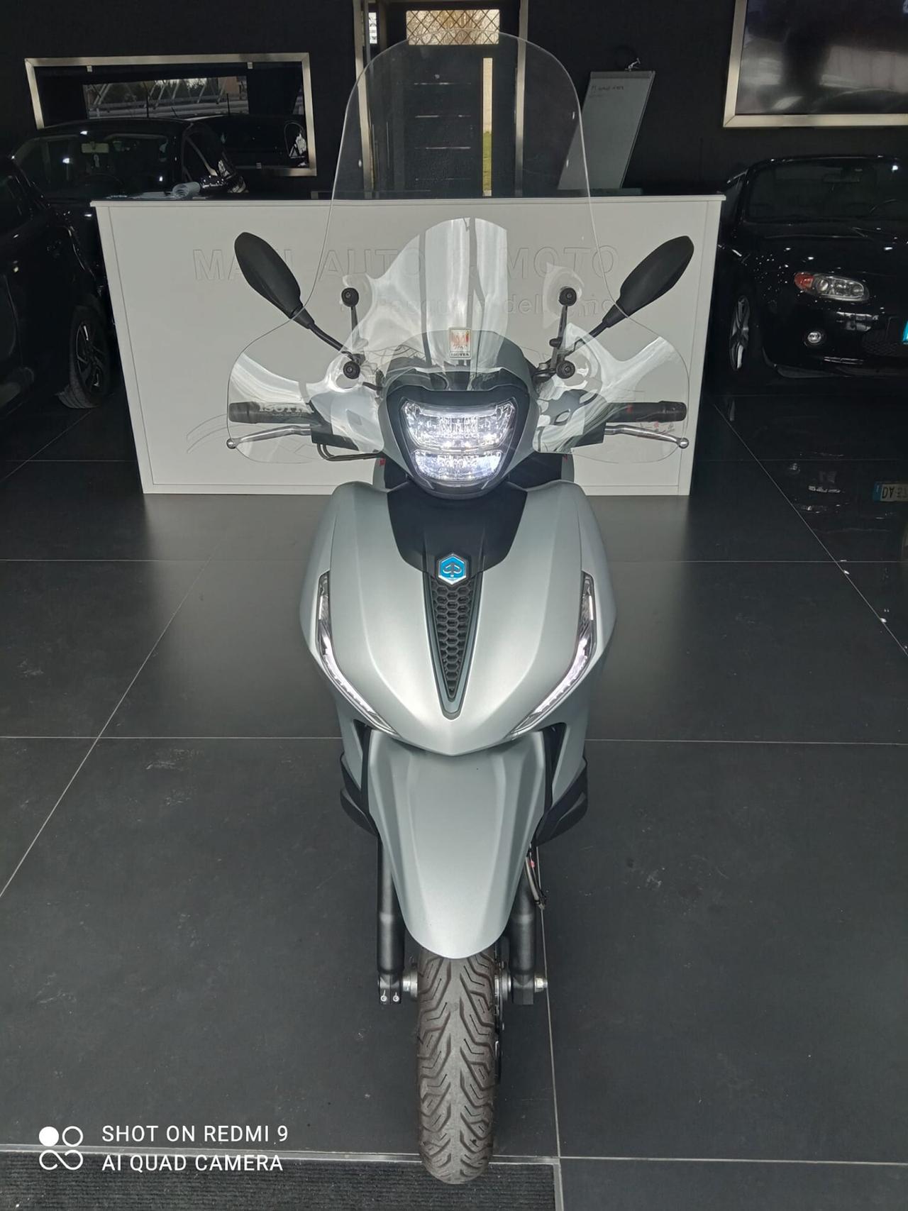 Piaggio Beverly S 300 HPE - PARI AL NUOVO!