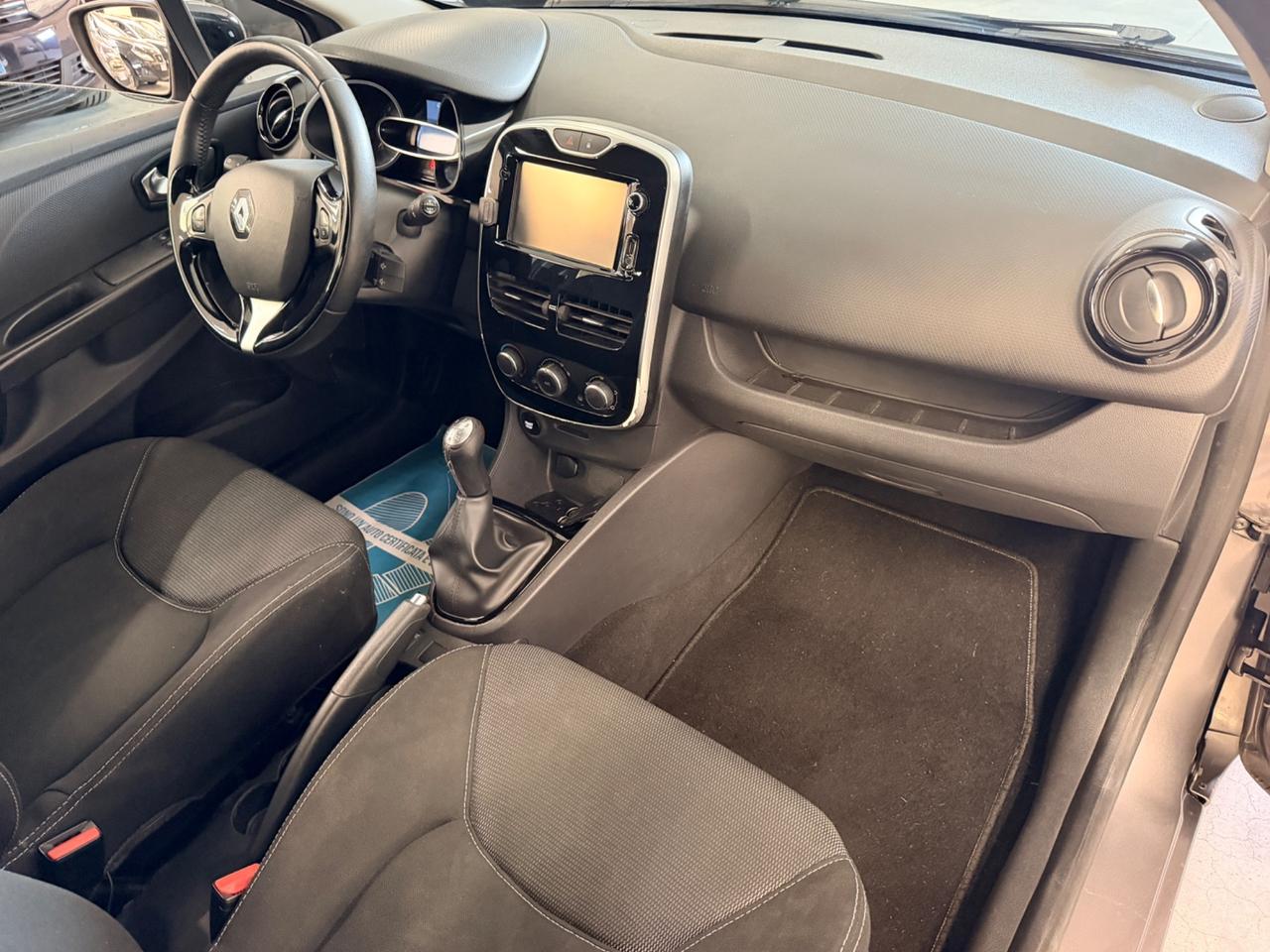 Renault Clio 1.2 75CV 5 porte Life