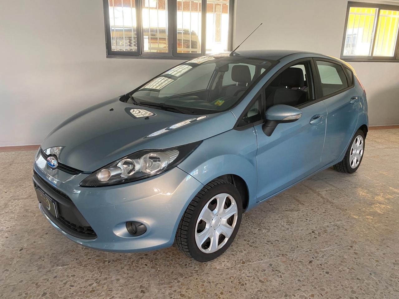 Ford Fiesta Fiesta+ 1.2 82CV 5 porte NEOPATENTATI